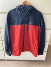 Jack Wolfskin hooded rain